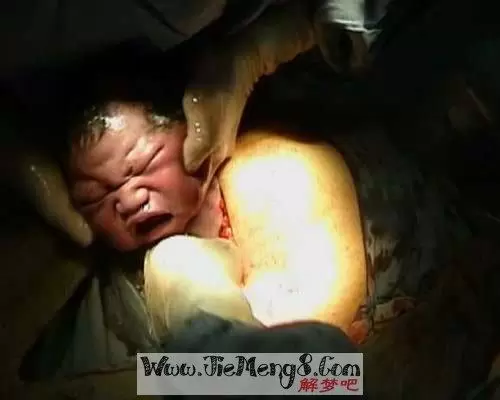 做梦在生孩子了 怀孕了做梦生个女孩插图