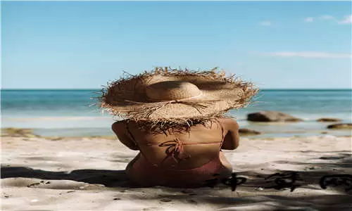 梦到捡到婴儿的鞋子,梦见捡到婴儿是什么预兆插图 梦到捡到婴儿的鞋子,梦见捡到婴儿是什么预兆插图