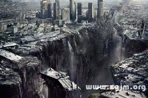 做梦梦见对室外地震,做梦梦到地震楼塌了插图