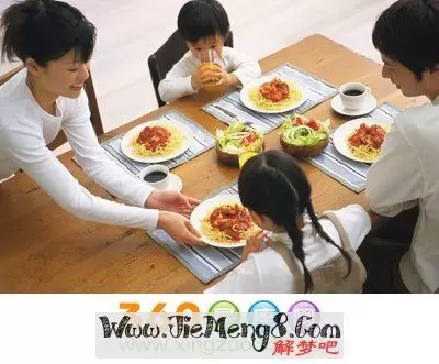做梦在女朋友家吃饭 做梦吃饭吃撑了是怎么回事插图