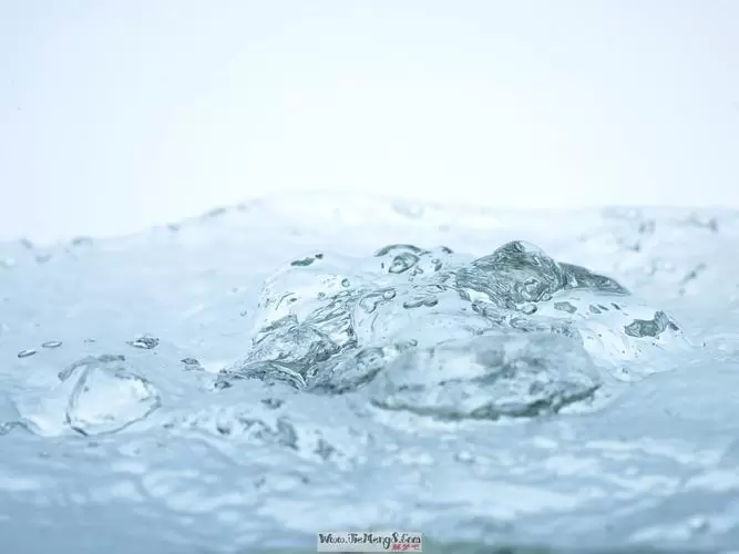 做梦梦到屋地流水插图