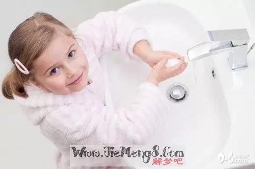 做梦梦见我有小孩 五十岁女人梦见抱小孩插图