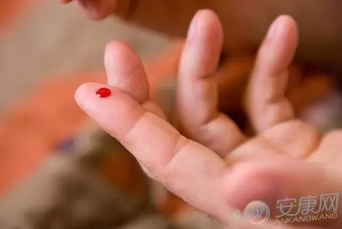 做梦梦到左手流血,梦见手指被割破流血插图