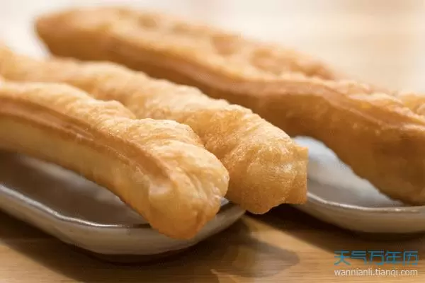 做梦梦见炸油条 梦见自己要炸油条插图