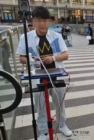 大连一“网红”直播时被带走，已拘留！插图2