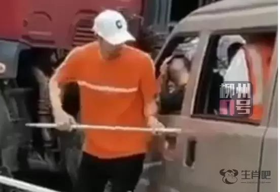 柳州的黄荣贵，你救人的样子真帅！插图